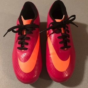 Nike Hypervenom Women’s Cleats